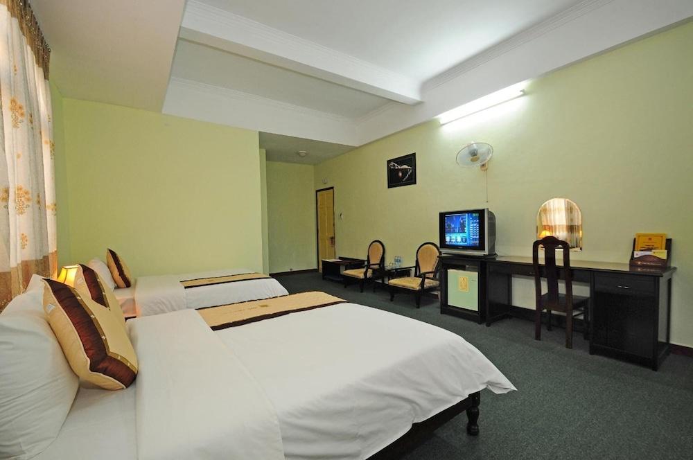Duy Tan Hotel Хуе Екстериор снимка