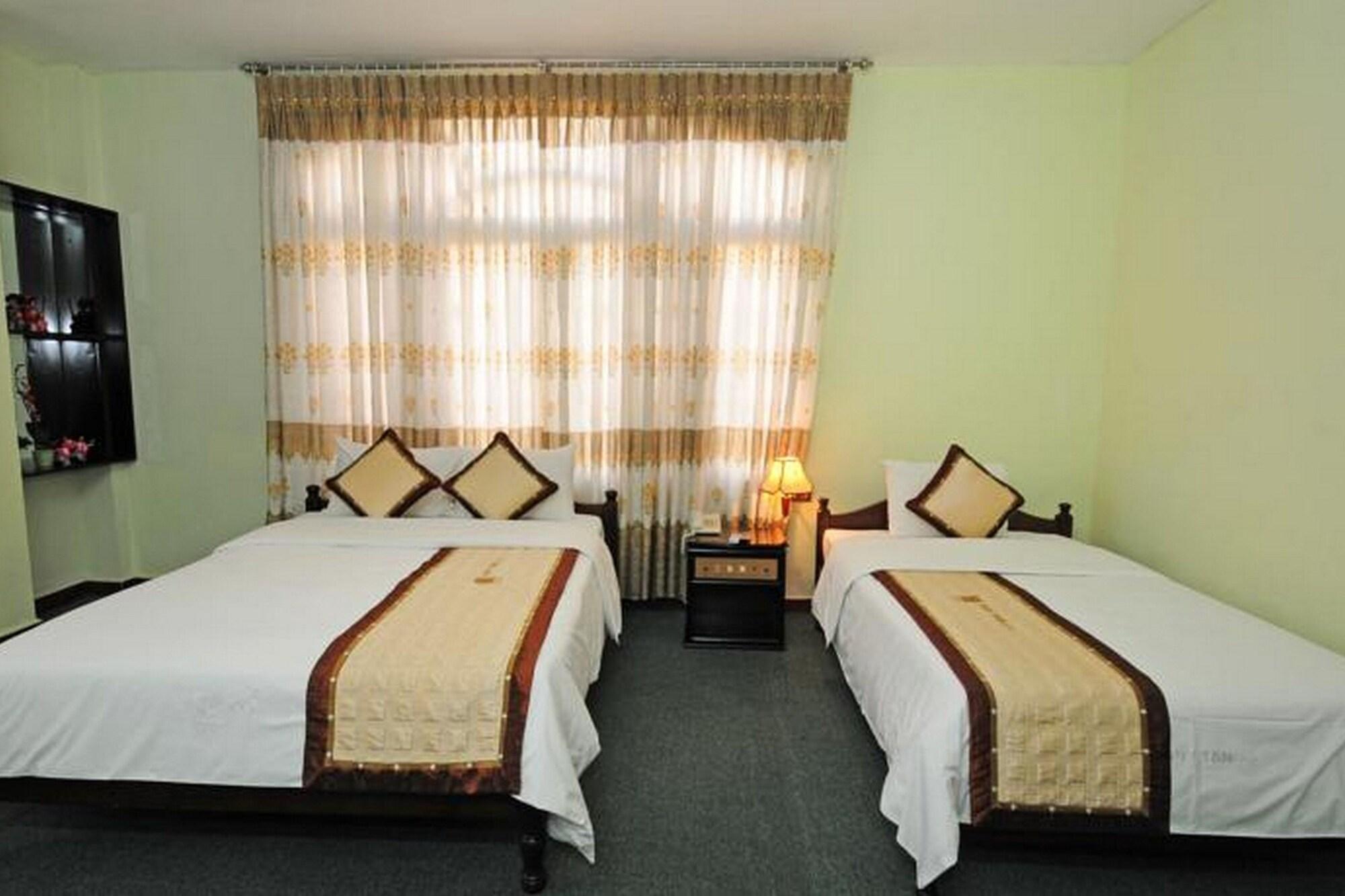 Duy Tan Hotel Хуе Екстериор снимка