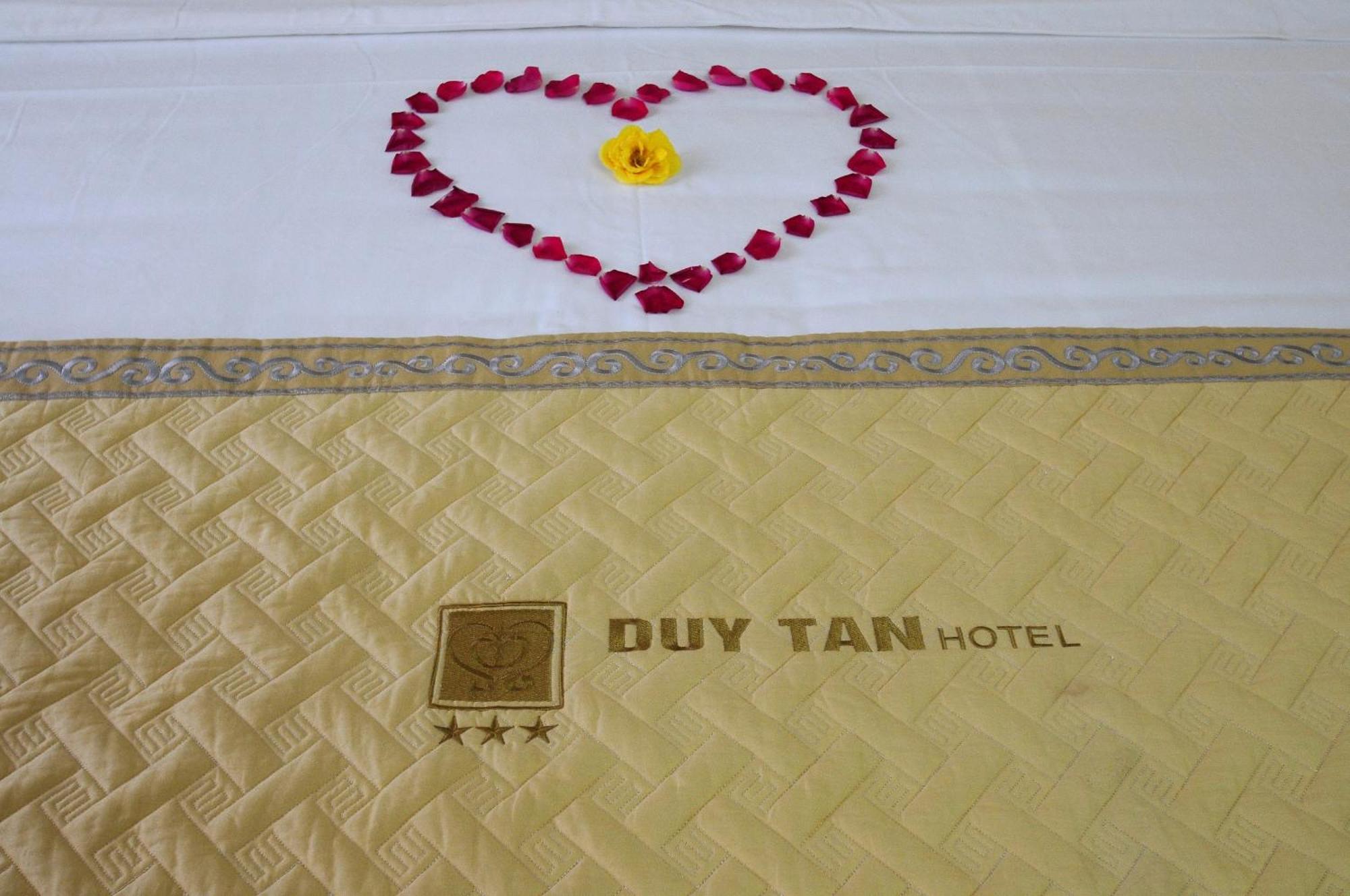 Duy Tan Hotel Хуе Екстериор снимка