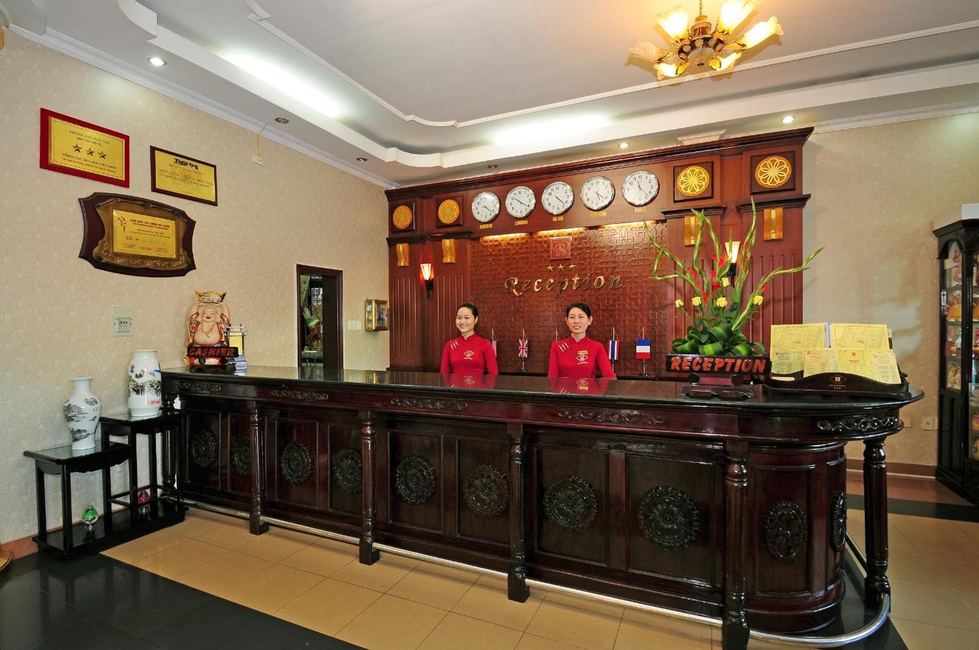 Duy Tan Hotel Хуе Екстериор снимка