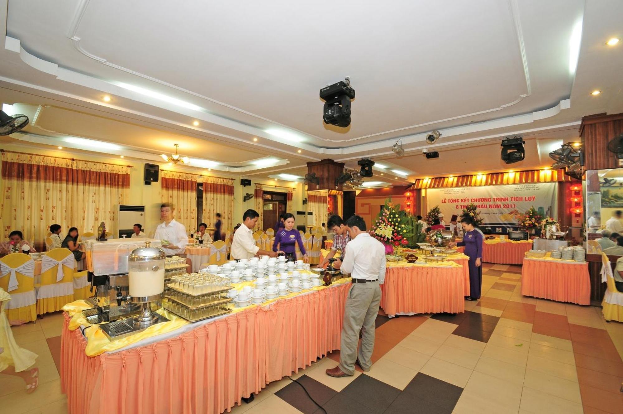 Duy Tan Hotel Хуе Екстериор снимка